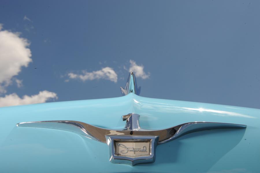  Chrysler Imperial Crown Convertible 1957 года  (фото 13 из 19)